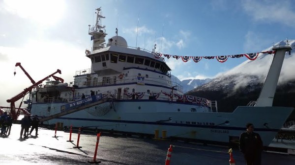 R/V SIKULIAQ
